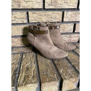 East 5th Booties‎